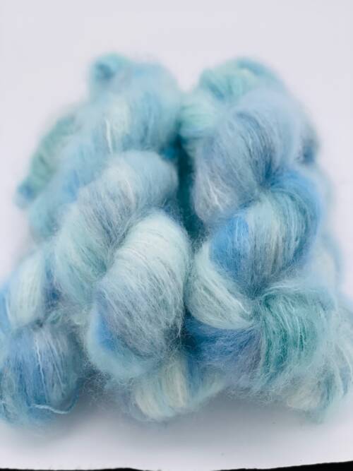 handgefärbtes Garn aus DK Kid Mohair