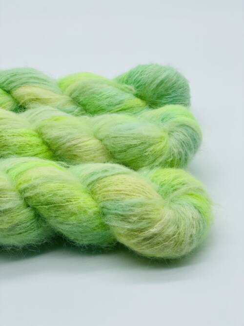 Brushed Suri-Alpaca-Suri-hellgrün-Neongelb