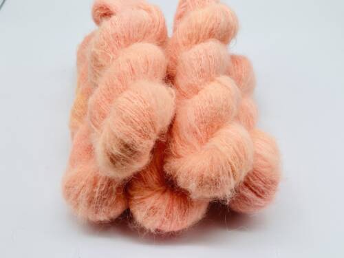 Brushed Suri-Alpaca-Suri-maracuja-Neonorange-Neonpink