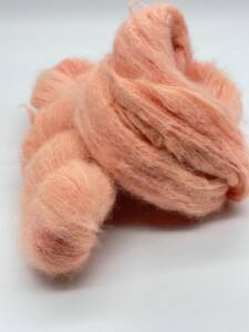 Brushed Suri-Alpaca-Suri-maracuja-Neonorange-Neonpink