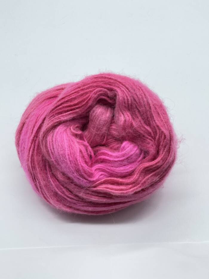 Baby Fluff-Hex Hex-Baby Alpaca-Pink-Rot-handgefärbt