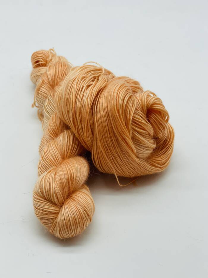 Peach Fuzz - Pantone 2024 – Bild 4