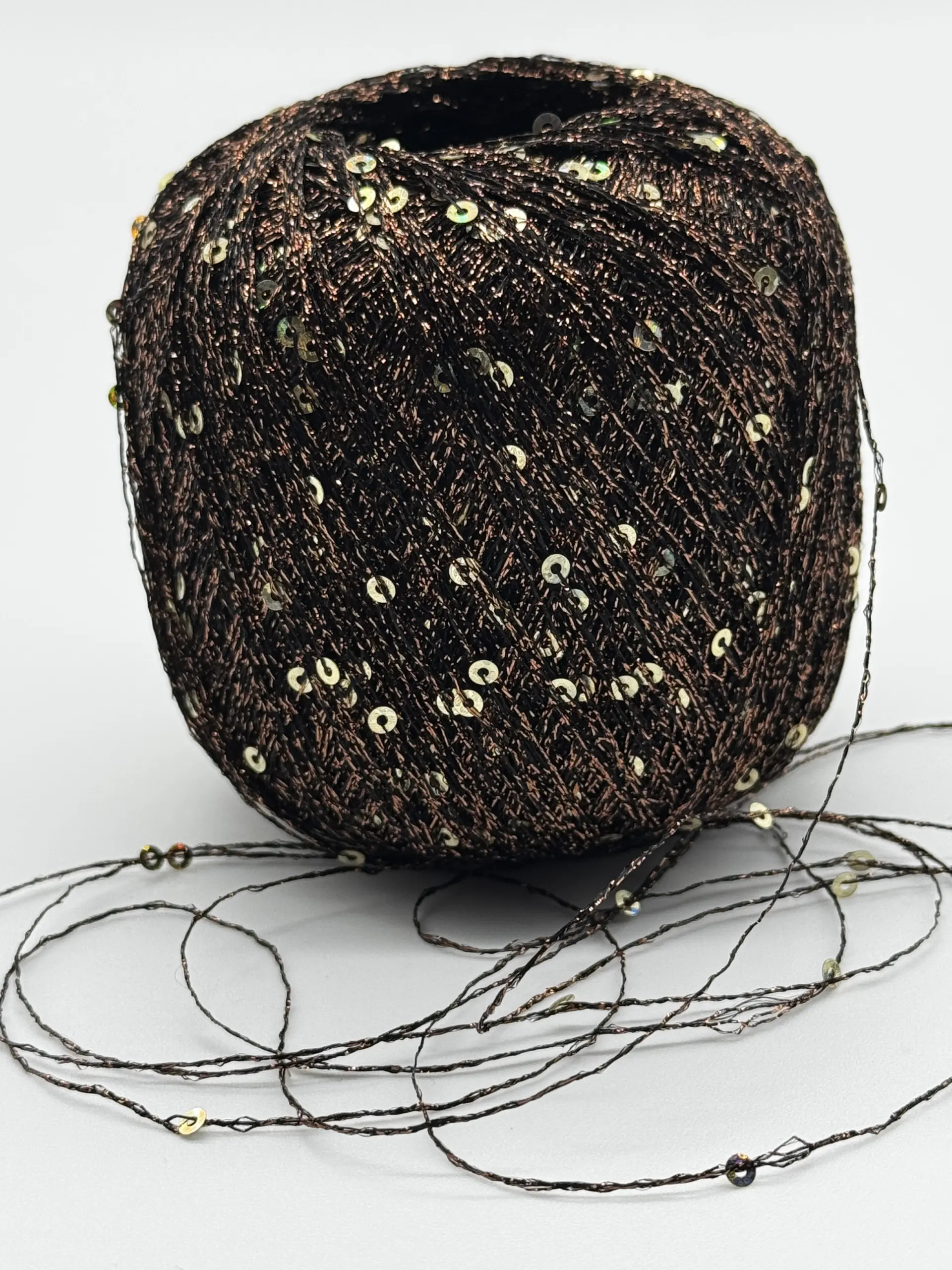Paillettengarn DUNKELBRAUN-GOLD – Bild 4