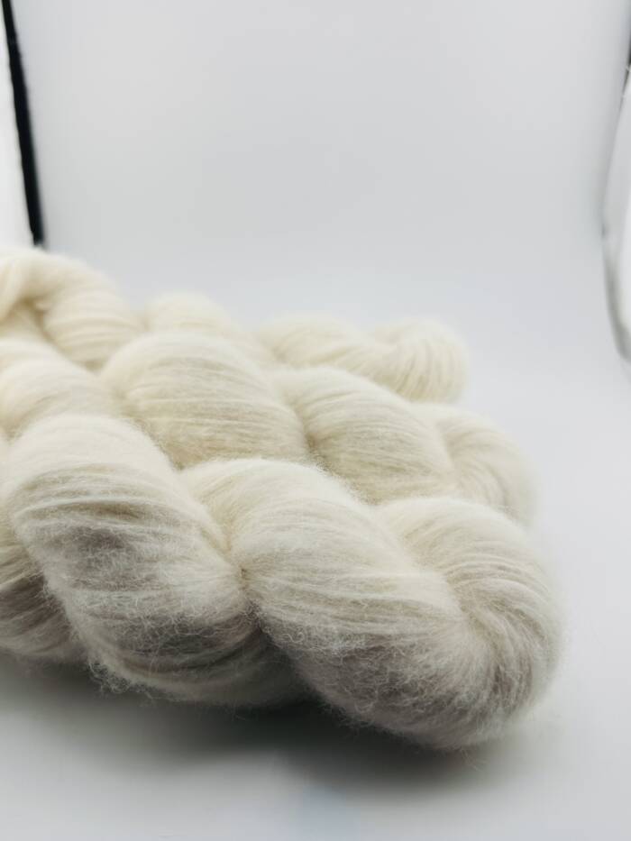 Creamy White – Bild 2