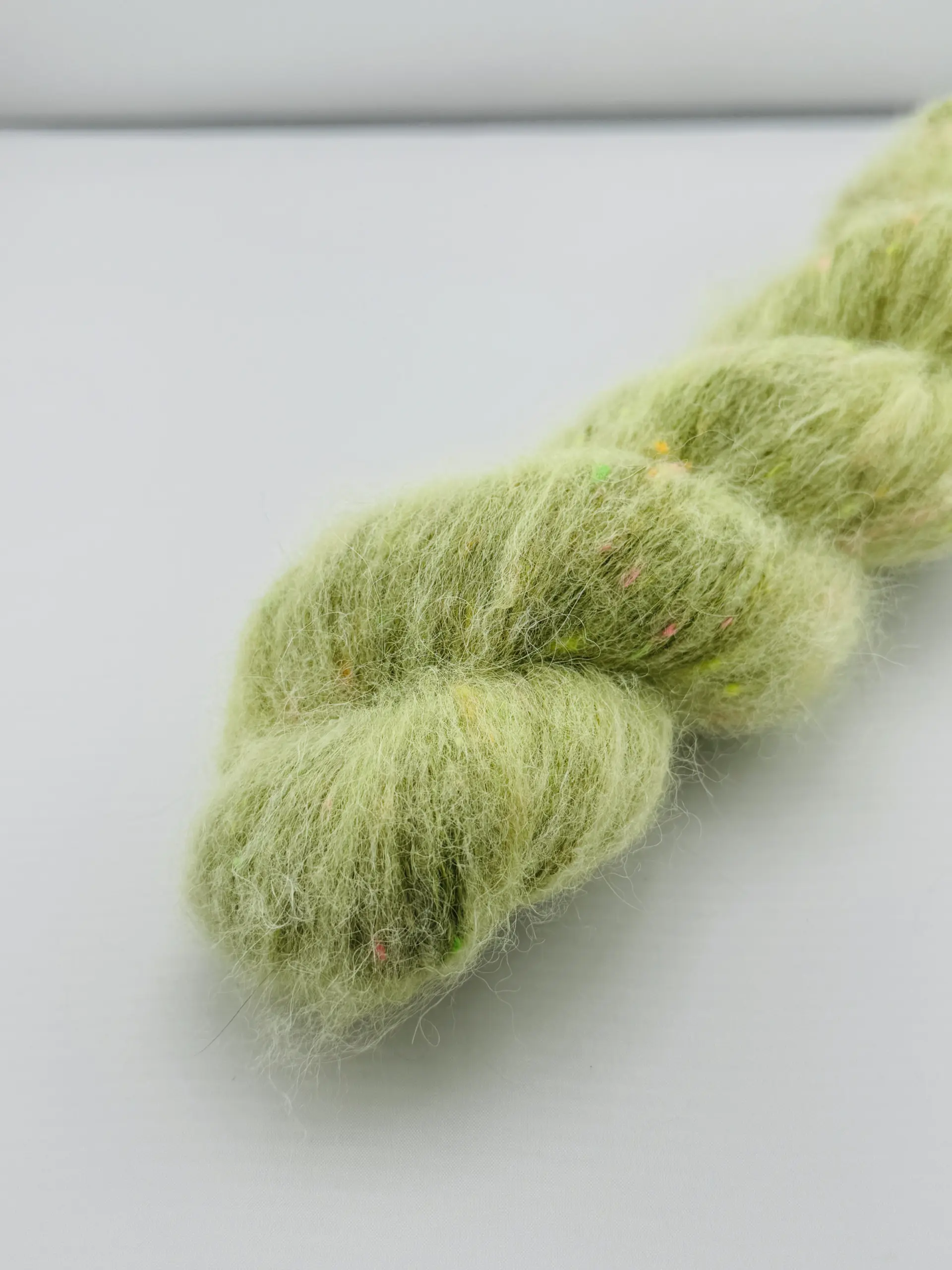 Olive Whisper – Bild 4