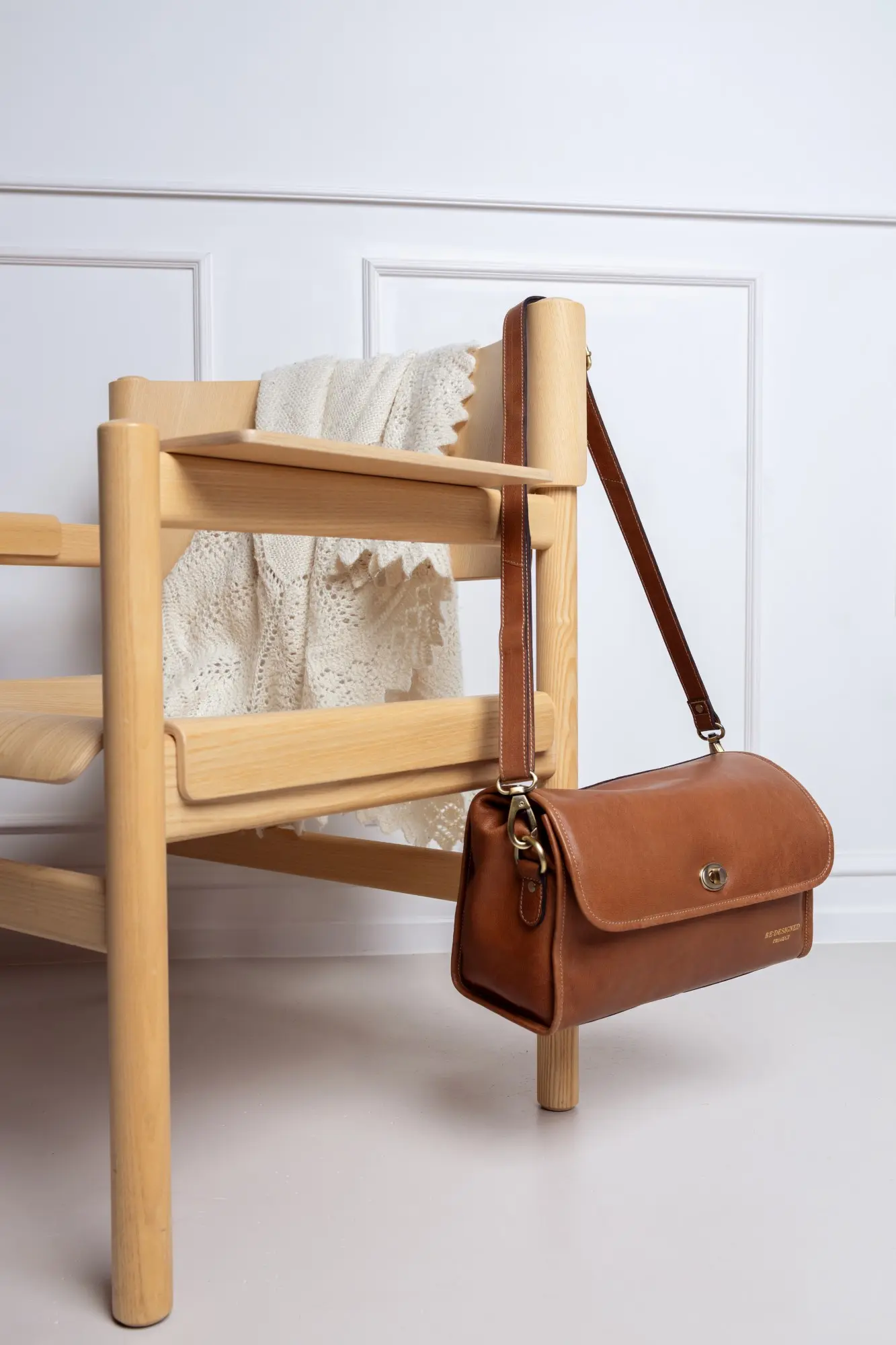Project 74 Walnut Gold – Bild 2