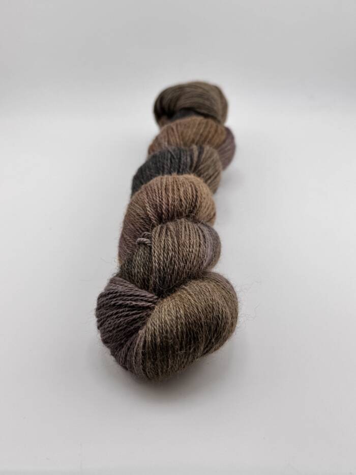 Aura Umber – Bild 3