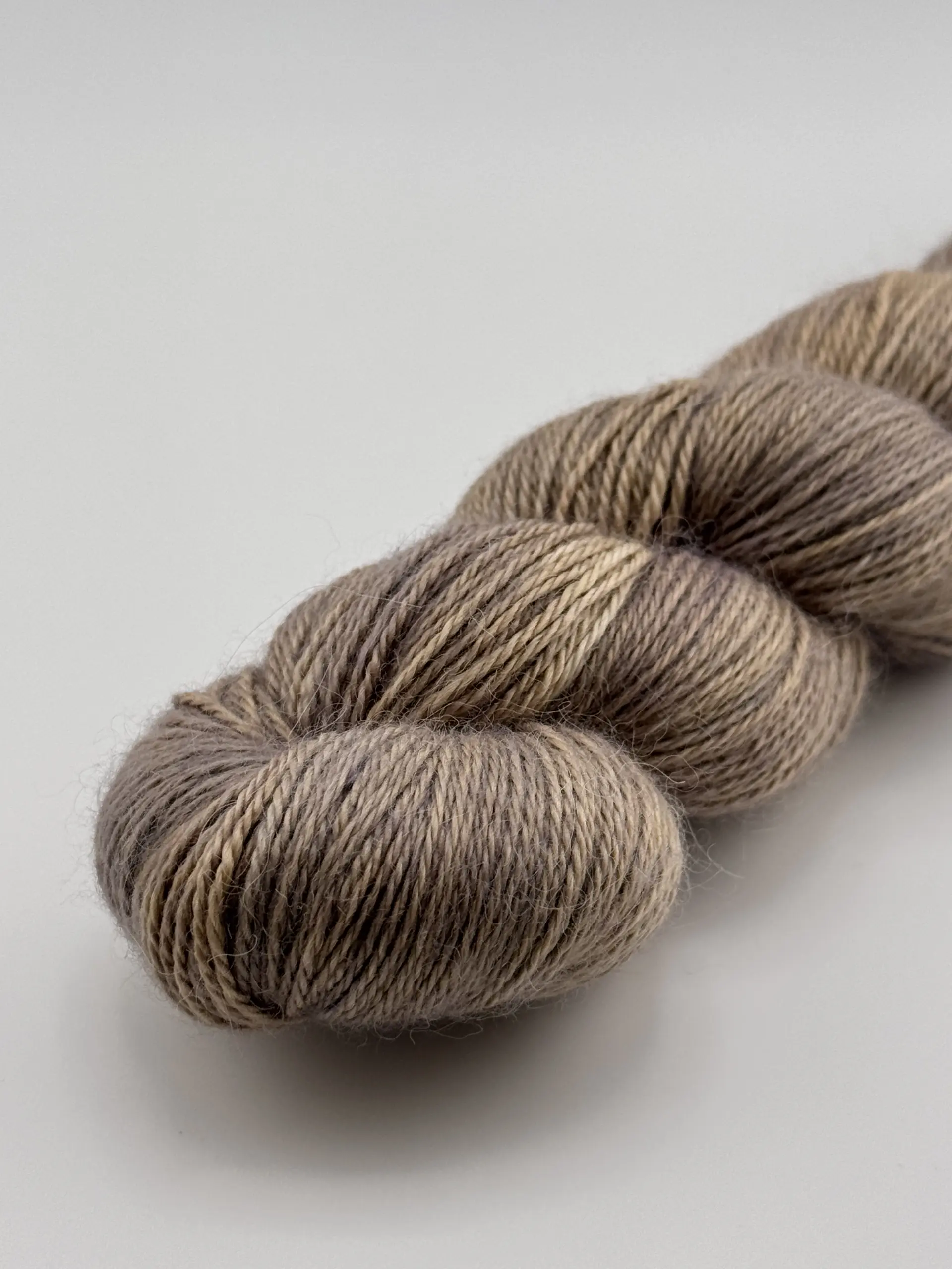 Aura Sienna – Bild 4