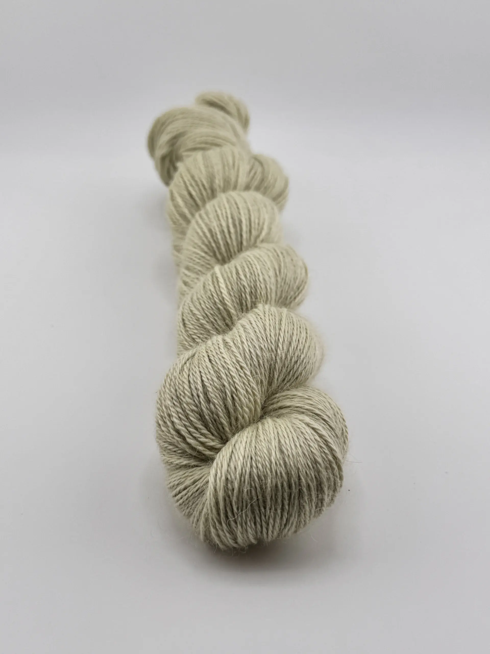 Aura Olive – Bild 3