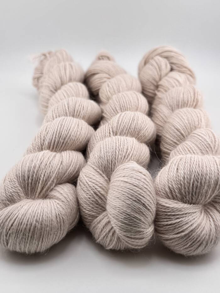 Aura Almond
