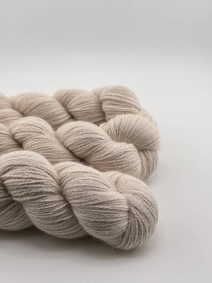 Aura Almond – Bild 2