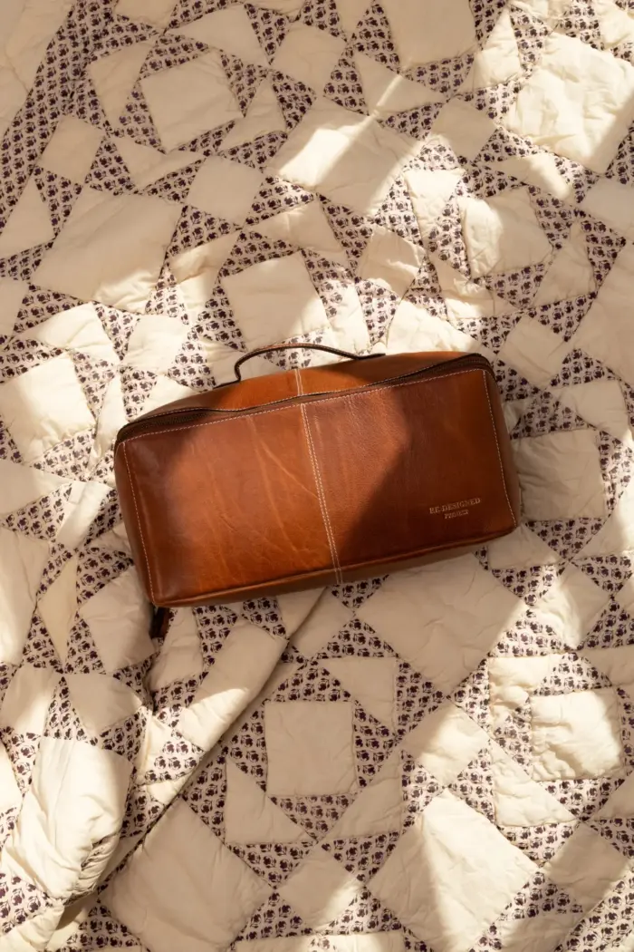 Project Raphael 104 Project 104 Walnut - Project 104 ist eine handgefertigte Projekttasche ...