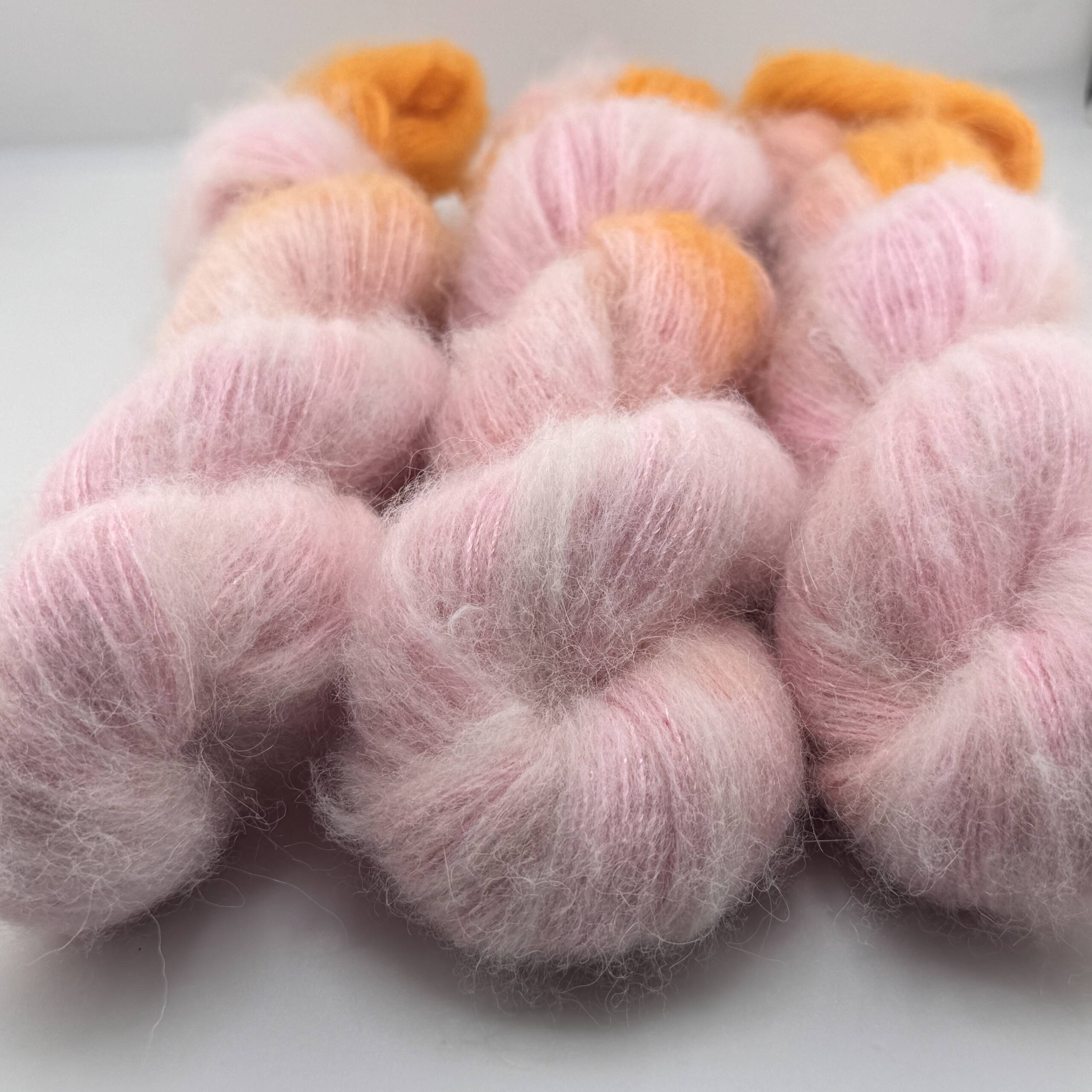 Sunset Rose - mit kleinen Pailletten