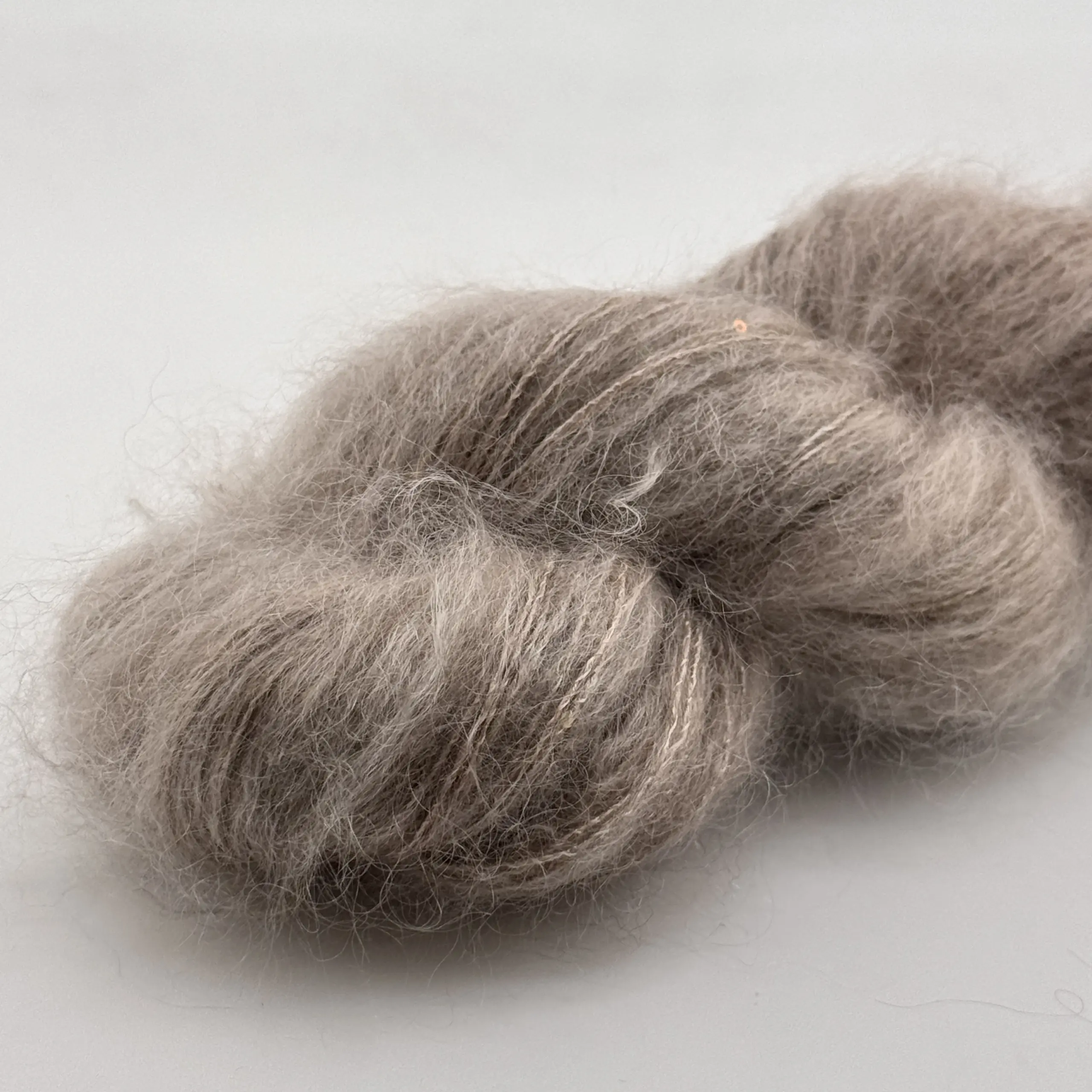 Stilsicher unterwegs- mit kleinen Pailletten – Bild 4