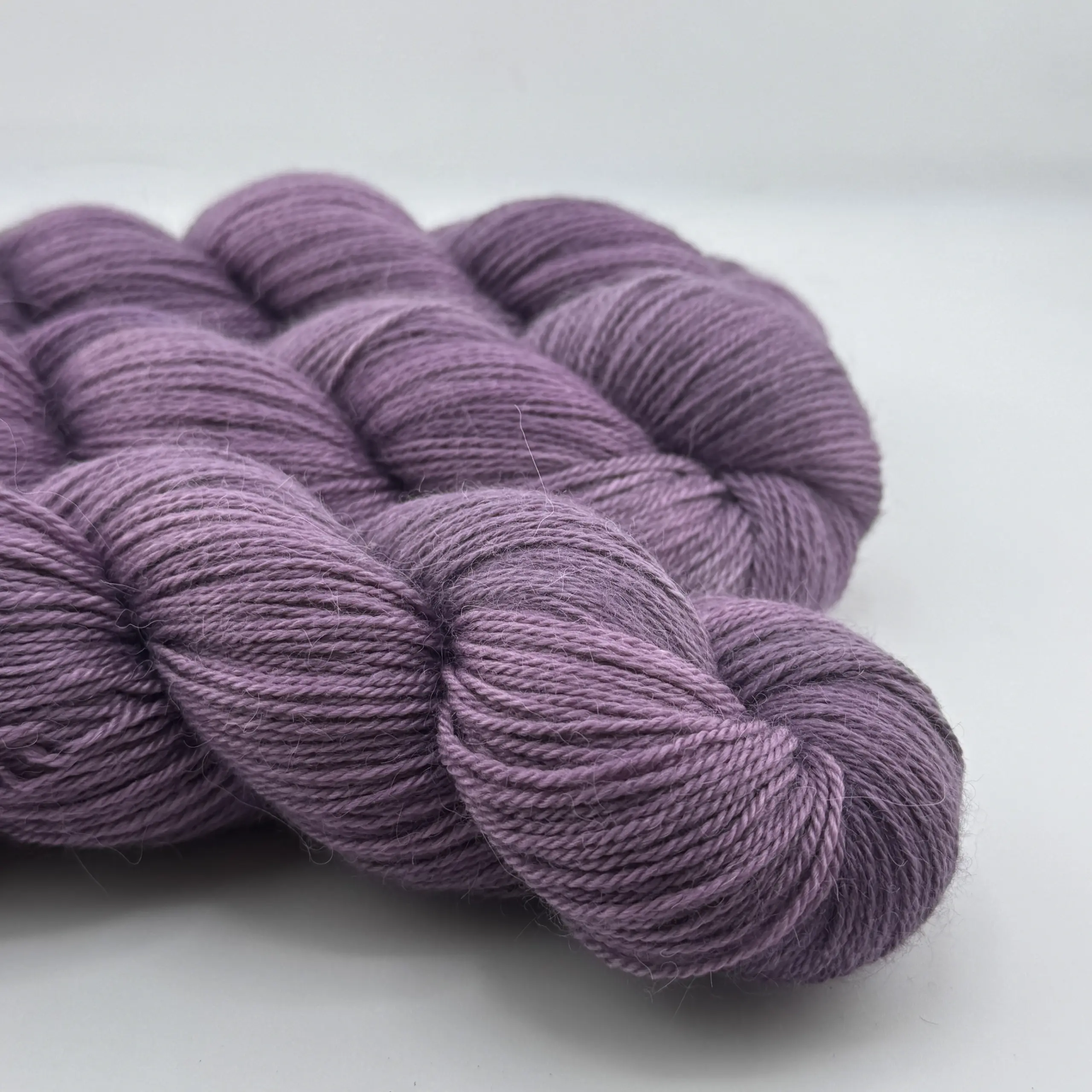 Aura Plum – Bild 2